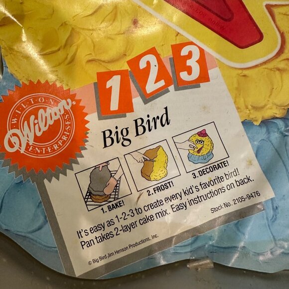 WILTON VINTAGE SESAME STREET BIG BIRD CAKE PAN - Picture 2 of 2